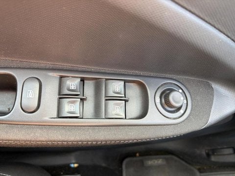 Voitures D'occasion À Valreas | Renault Zoe Intens Charge Normale R90
