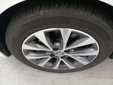 Voitures D'occasion À Valenciennes | Renault Clio 1.6 E-Tech Hybride 140Ch Intens -21N