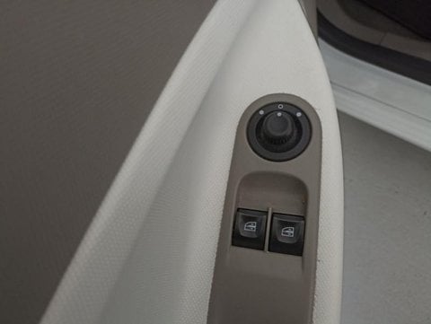 Voitures D'occasion À Valenciennes | Renault Zoe Life Charge Normale R90 My19