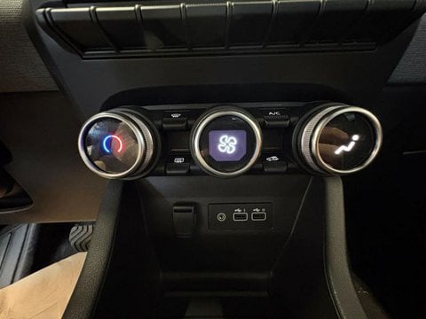 Voitures D'occasion À Valenciennes | Renault Clio 1.6 E-Tech 145Ch Full Hybrid Evolution - 25B