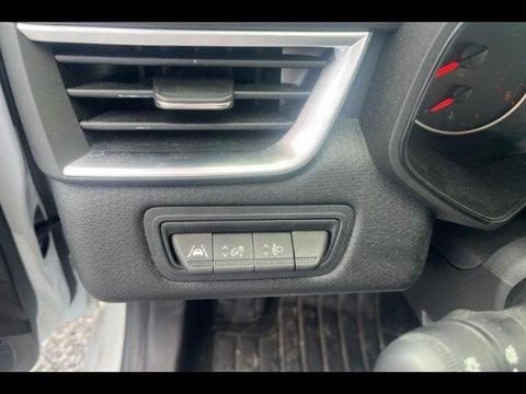 Voitures D'occasion À Valenciennes | Renault Clio 1.6 E-Tech Hybride 145Ch Equilibre