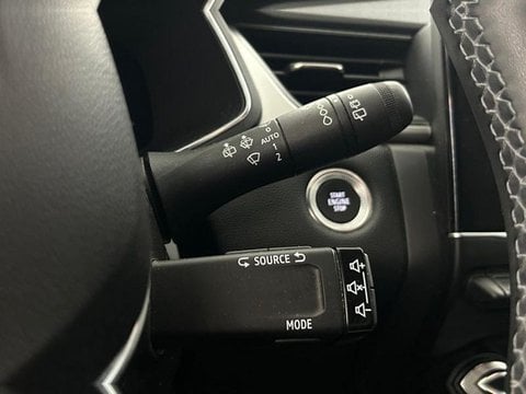 Voitures D'occasion À Villeneuve D'ascq | Renault Captur 1.6 E-Tech Hybride 145Ch Techno Fast Track