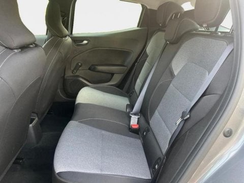 Voitures D'occasion À Villeneuve D'ascq | Renault Clio 1.5 Dci 100Ch Evolution - 25