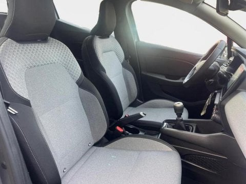 Voitures D'occasion À Villeneuve D'ascq | Renault Clio 1.5 Dci 100Ch Evolution - 25