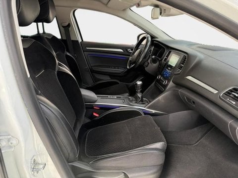 Voitures D'occasion À Villeneuve D'ascq | Renault Mégane Megane 1.5 Blue Dci 115Ch Intens