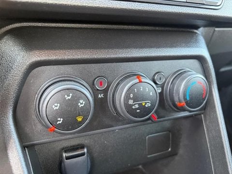 Voitures D'occasion À Bruay-La-Buissiere | Dacia Sandero 1.0 Sce 65Ch Expression
