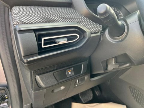 Voitures D'occasion À Carpentras | Dacia Sandero 1.0 Tce 90Ch Journey Auto