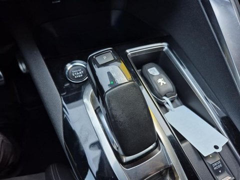 Voitures D'occasion À Montpellier | Peugeot 3008 Hybrid4 300Ch Gt Pack E-Eat8