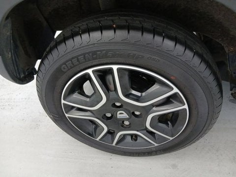 Voitures D'occasion À Villeneuve D'ascq | Dacia Spring Achat Intégral Confort Plus