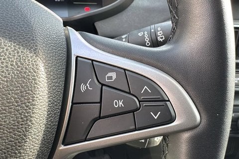 Voitures D'occasion À Roubaix | Dacia Jogger Hybrid 140 7 Places Gsr2 Extreme