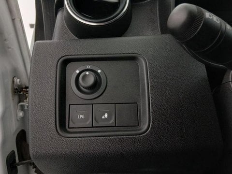 Voitures D'occasion À Maubeuge | Dacia Duster D3 2 Mtg 6Us