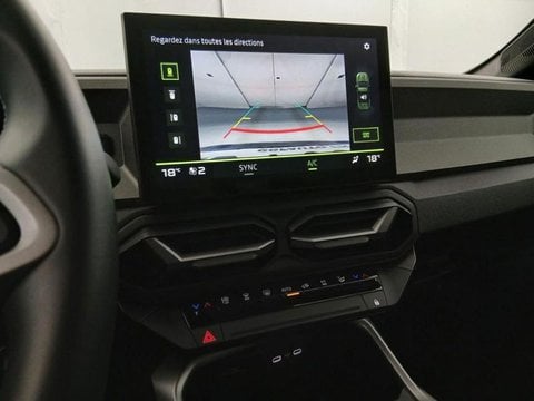 Voitures D'occasion À Faches Thumesnil | Dacia Bigster Hybride Hybrid 155 Journey