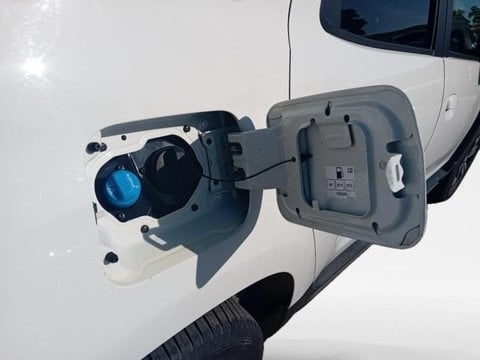 Voitures D'occasion À Nîmes | Dacia Duster 1.5 Blue Dci 115Ch Journey 4X4