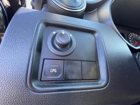 Voitures D'occasion À Nîmes | Dacia Duster 1.0 Eco-G 100Ch Confort 4X2