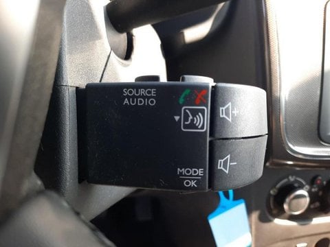 Voitures D'occasion À Nîmes | Dacia Sandero 0.9 Tce 90Ch Stepway Easy-R -18