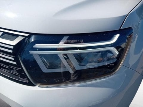 Voitures D'occasion À Nîmes | Dacia Duster 1.5 Blue Dci 115Ch Journey 4X4