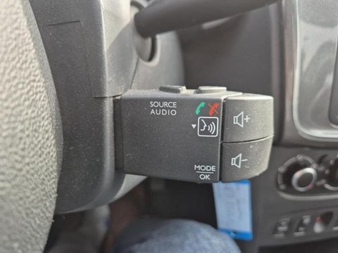Voitures D'occasion À Nîmes | Dacia Sandero 0.9 Tce 90Ch Stepway -18