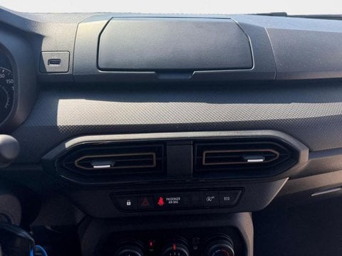 Voitures D'occasion À Nîmes | Dacia Sandero 1.0 Eco-G 100Ch Essential