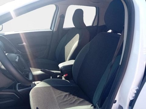 Voitures D'occasion À Nîmes | Dacia Duster 1.5 Blue Dci 115Ch Journey 4X4