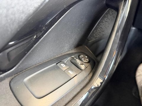 Voitures D'occasion À Cambrai | Peugeot 208 1.5 Bluehdi 100Ch E6.C Active 5P