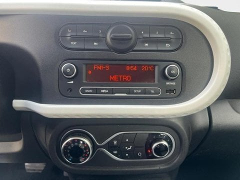 Voitures D'occasion À Cambrai | Renault Twingo E-Tech Electric Authentic R80 Achat Intégral