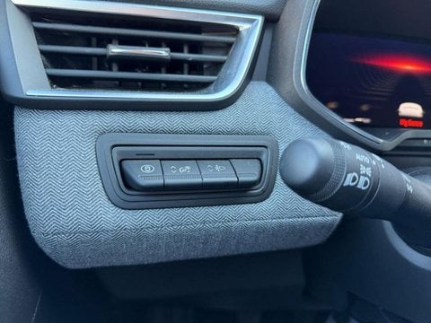 Voitures D'occasion À Cambrai | Renault Clio 1.0 Tce 90Ch Techno - 24