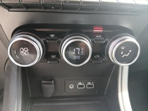 Voitures D'occasion À Cambrai | Renault Captur 1.6 E-Tech Hybride 145Ch Techno