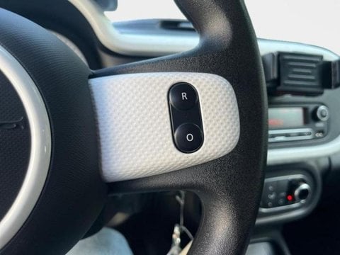 Voitures D'occasion À Cambrai | Renault Twingo E-Tech Electric Authentic R80 Achat Intégral