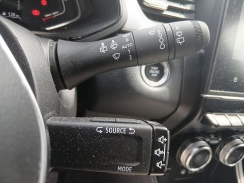 Voitures D'occasion À Cambrai | Renault Captur 1.6 E-Tech Hybride 145Ch Techno