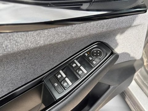 Voitures D'occasion À Cambrai | Renault Austral 1.2 Tce Mild Hybrid Advanced 130Ch Evolution - 24