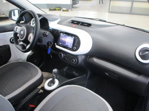 Voitures Occasion Renault Twingo E-Tech Electrique Iii Achat Intégral - 21 Zen À Migné-Auxances