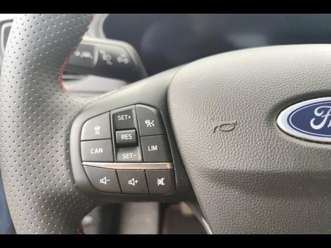 Voitures D'neuves Stock À Villeneuve D'ascq | Ford Focus 1.0 Ecoboost Hybrid 125 Ch S&S (Mhev) E...