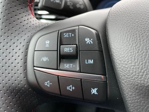 Voitures D'neuves Stock À Villeneuve D'ascq | Ford Focus 1.0 Ecoboost Hybrid 155 Ch S&S (Mhev) E...