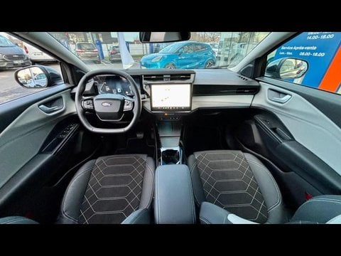 Voitures D'neuves Stock À Villeneuve D'ascq | Ford Puma Standard Range 43 Kwh 168 Ch Bev Suv Pre...