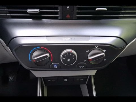 Voitures D'occasion À Faches Thumesnil | Hyundai I20 1.2 84Ch Intuitive