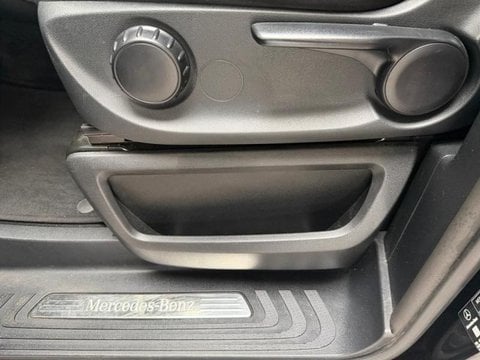 Voitures D'occasion À Faches Thumesnil | Mercedes-Benz Classe V 300 D Extra-Long Avantgarde 9G-T...