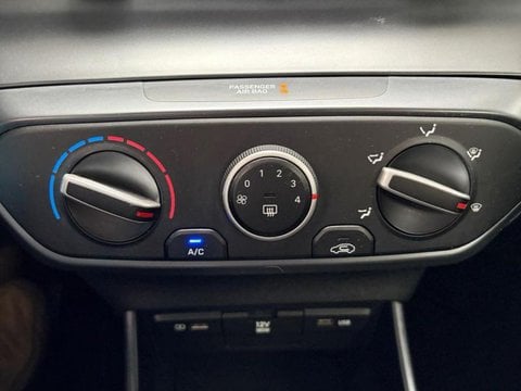 Voitures D'occasion À Faches Thumesnil | Hyundai Bayon 1.0 T-Gdi 100Ch Hybrid 48V Initia