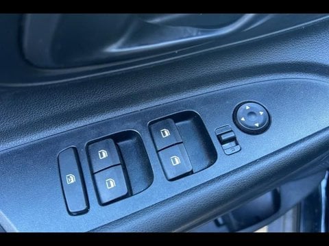 Voitures D'occasion À Faches Thumesnil | Hyundai Bayon 1.2 84Ch Initia