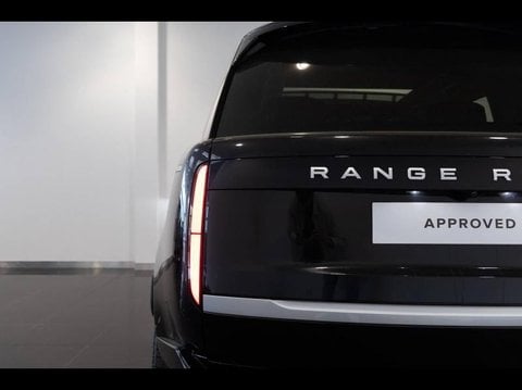 Voitures D'neuves Stock À Villeneuve D'ascq | Land Rover Range Rover P550E Swb Autobiography.