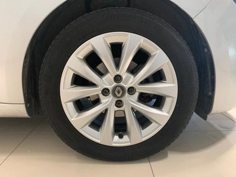 Voitures D'occasion À Villeneuve D'ascq | Renault Clio 1.0 Tce 100Ch Intens