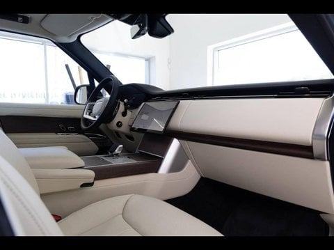 Voitures D'neuves Stock À Villeneuve D'ascq | Land Rover Range Rover P460E Swb Se