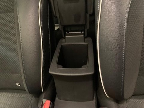 Voitures D'occasion À Villeneuve D'ascq | Renault Clio 1.0 Tce 100Ch Intens