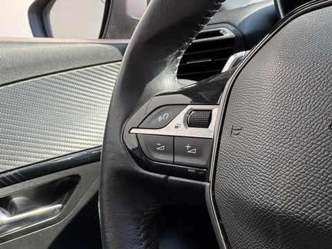 Voitures D'occasion À Villeneuve D'ascq | Peugeot 208 1.2 Puretech 100Ch S&S Allure Eat8