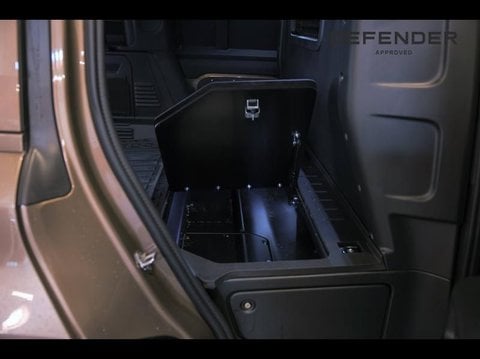 Voitures D'occasion À Villeneuve D'ascq | Land Rover Defender 110 3.0 D250 Hard Top X-Dynamic Se