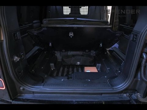 Voitures D'occasion À Villeneuve D'ascq | Land Rover Defender 110 3.0 D250 Hard Top X-Dynamic Se