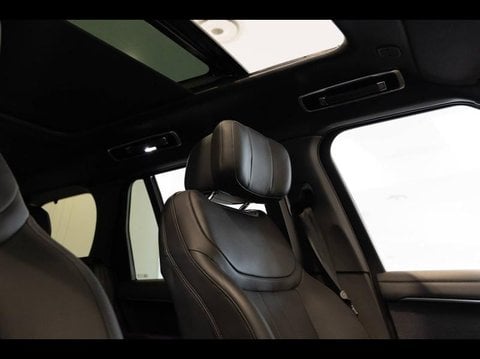 Voitures D'neuves Stock À Villeneuve D'ascq | Land Rover Range Rover P550E Swb Autobiography.