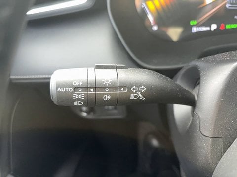 Voitures D'occasion À Mazères | Mg Zs Iii 1.5 L Hybrid+ 197 Ch Luxury