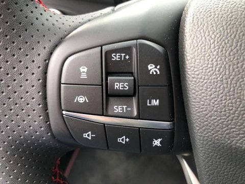 Voitures D'neuves Stock À Armentières | Ford Focus 1.0 Ecoboost Hybrid 155 Ch S&S (Mhev) Essenc...