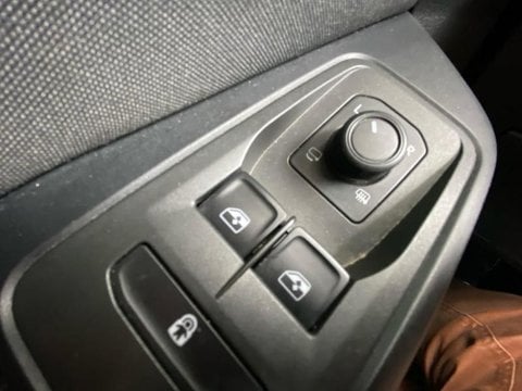 Voitures D'occasion À Calais | Ford Tourneo Connect 2.0 Ecoblue 102Ch Titanium