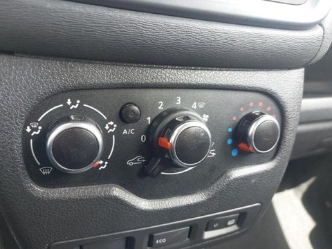 Voitures D'occasion À Dunkerque | Dacia Lodgy 1.6 Sce 100Ch Silver Line 5 Places